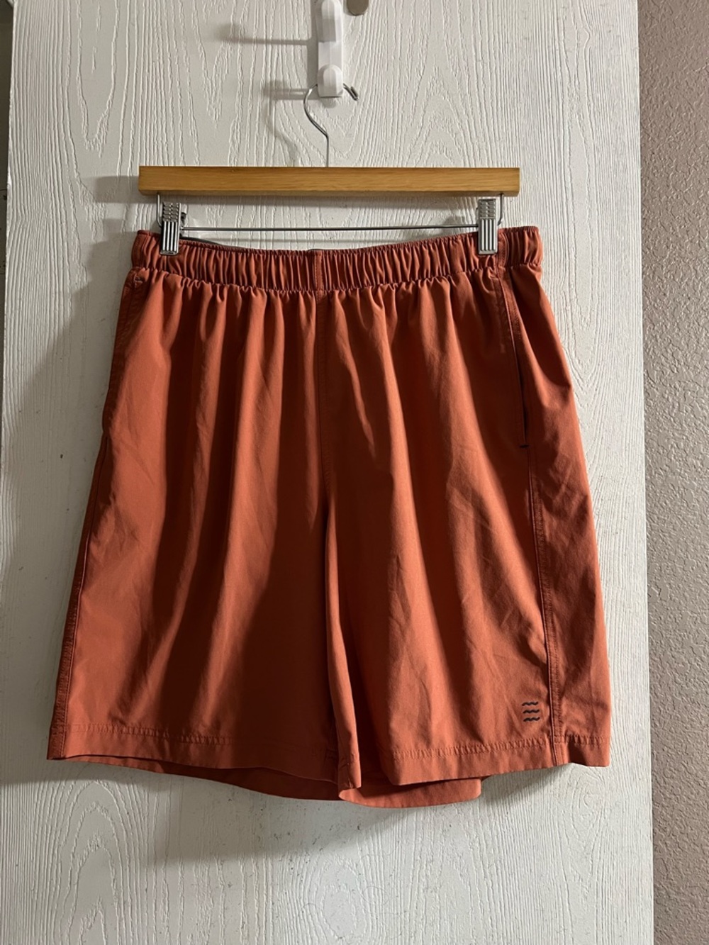 Free Fly Breeze Hybrid Shorts Adobe Red Run Performance Active Gym Men Sz Medium